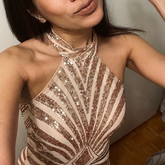 Sequin dress - Picture 2 of 5